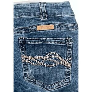 Cowgirl Tuff  Dark Don't Fence Me In Barbwire Stitching Denim Jeans Women's 35